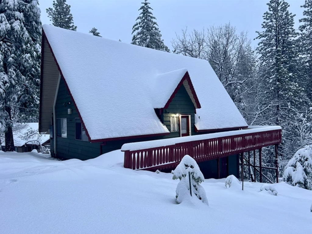 Fluffy snow exterior